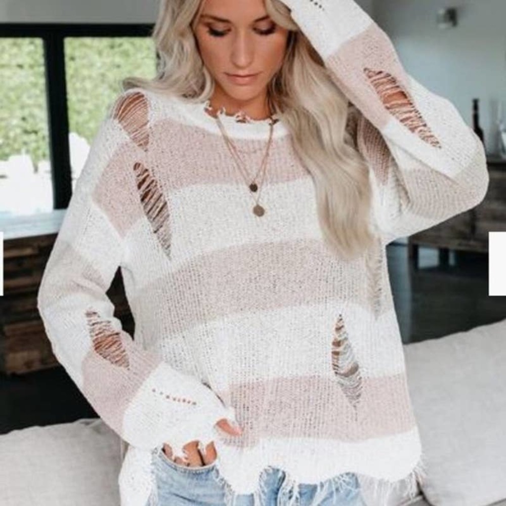 Vici Lightweight Striped Distressed Long Sleeve Sweater-L